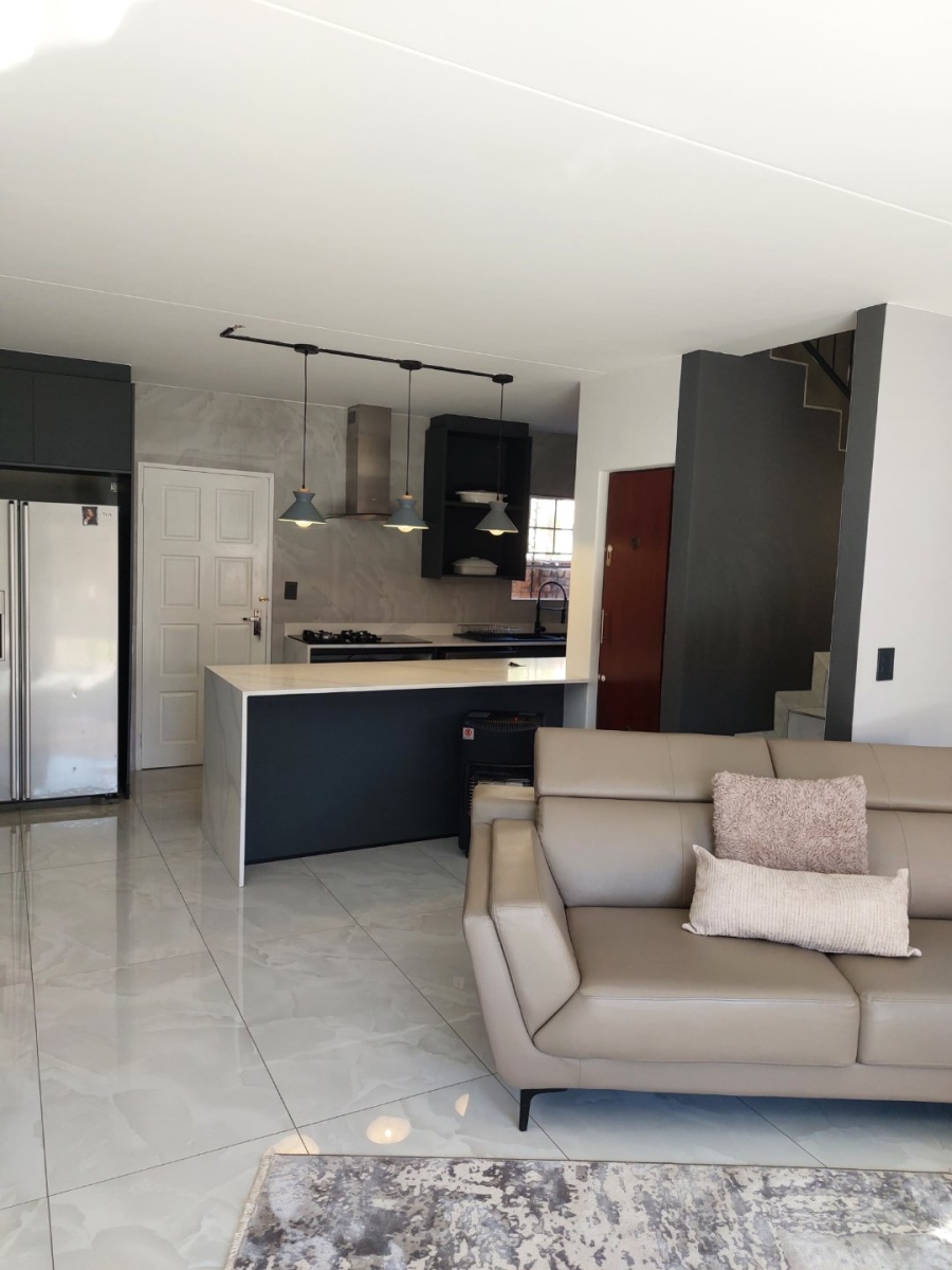 3 Bedroom Property for Sale in Annlin Gauteng