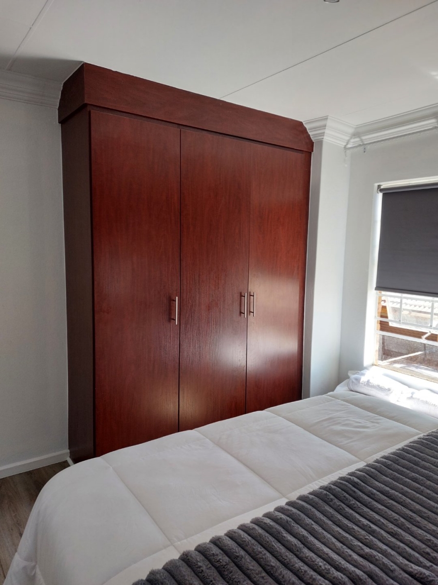 3 Bedroom Property for Sale in Annlin Gauteng