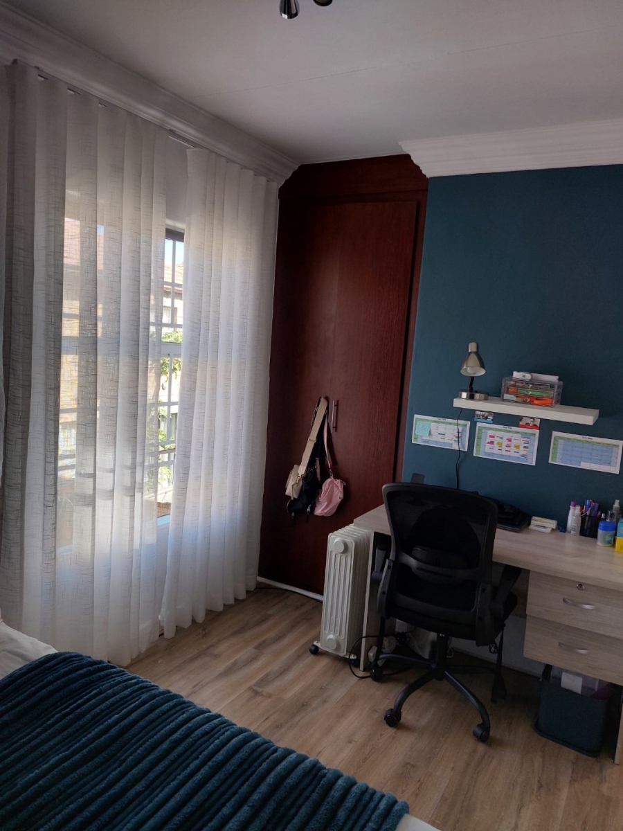 3 Bedroom Property for Sale in Annlin Gauteng