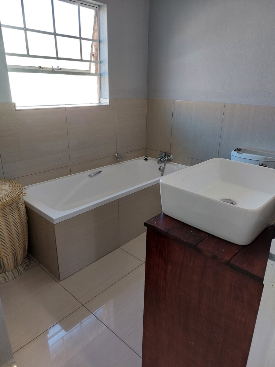 3 Bedroom Property for Sale in Annlin Gauteng