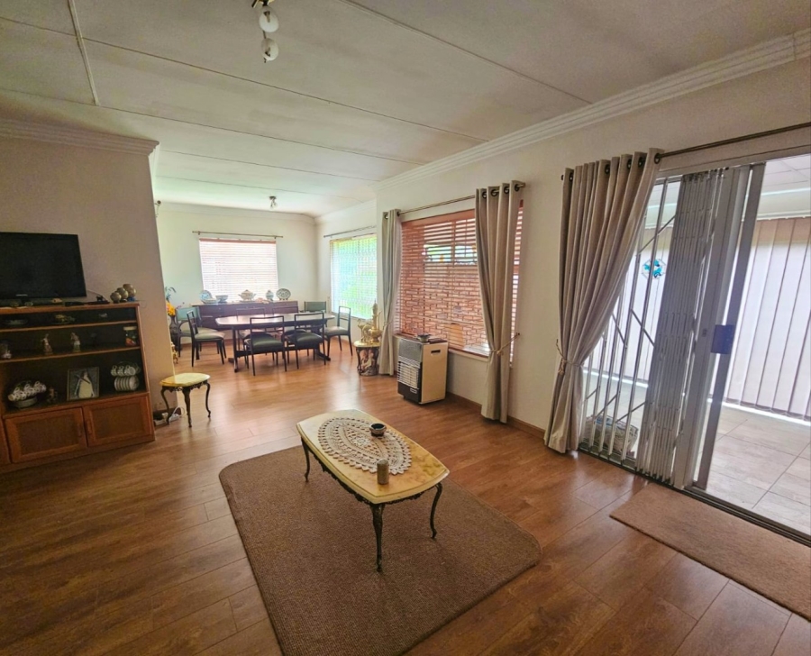 2 Bedroom Property for Sale in Norton Park Gauteng