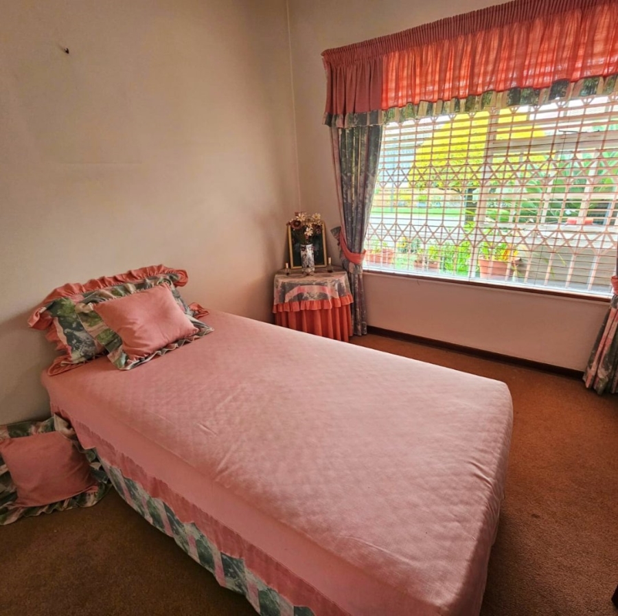 2 Bedroom Property for Sale in Norton Park Gauteng