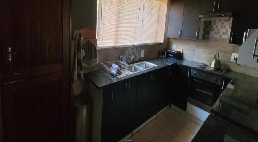 2 Bedroom Property for Sale in Birch Acres Gauteng