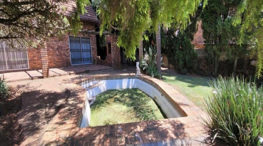 2 Bedroom Property for Sale in Birch Acres Gauteng