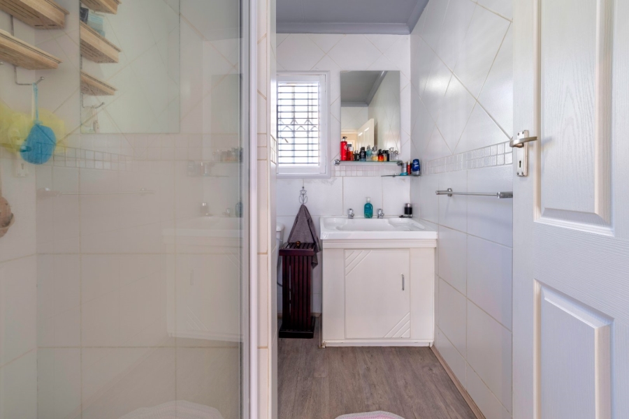 3 Bedroom Property for Sale in Northwold Gardens Gauteng