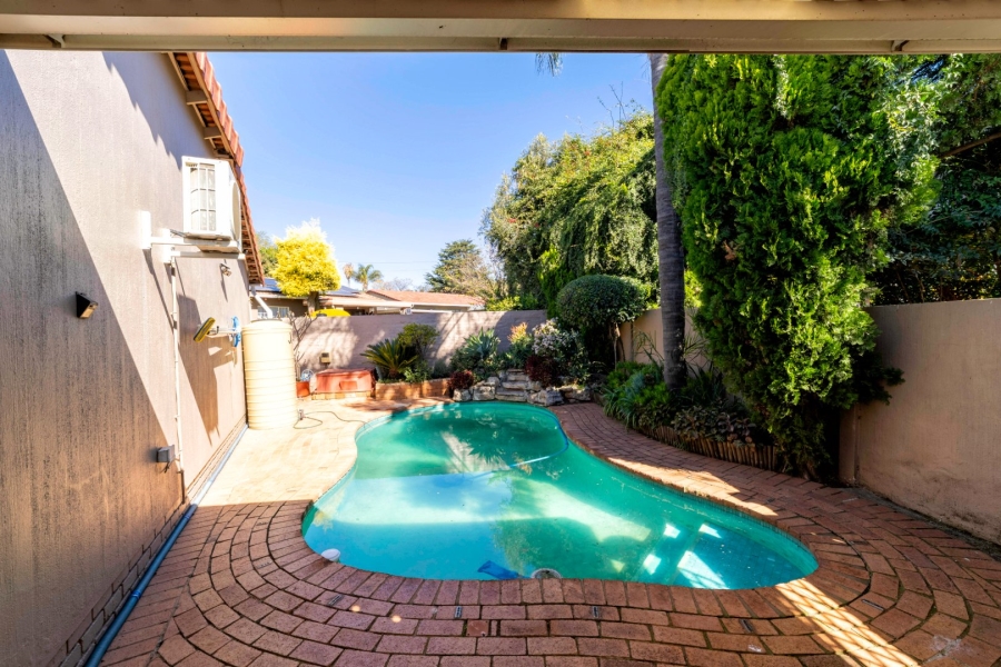 3 Bedroom Property for Sale in Northwold Gardens Gauteng