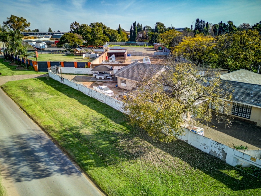 Commercial Property for Sale in Pomona AH Gauteng
