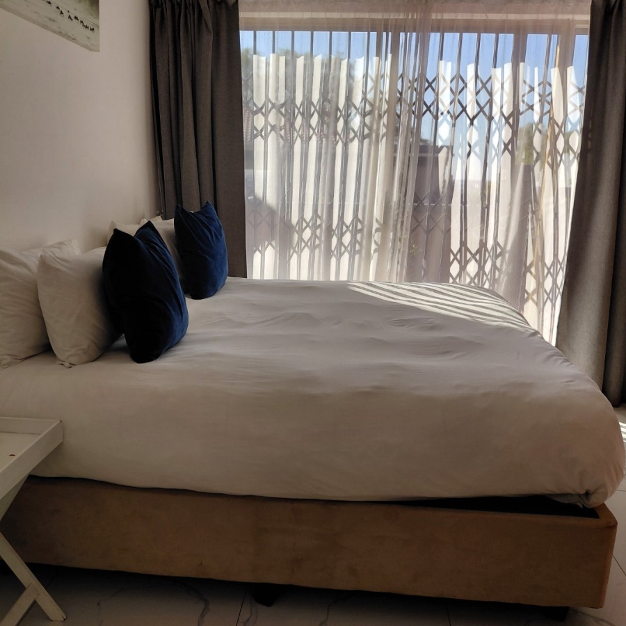 To Let 1 Bedroom Property for Rent in Waterkloof Gauteng