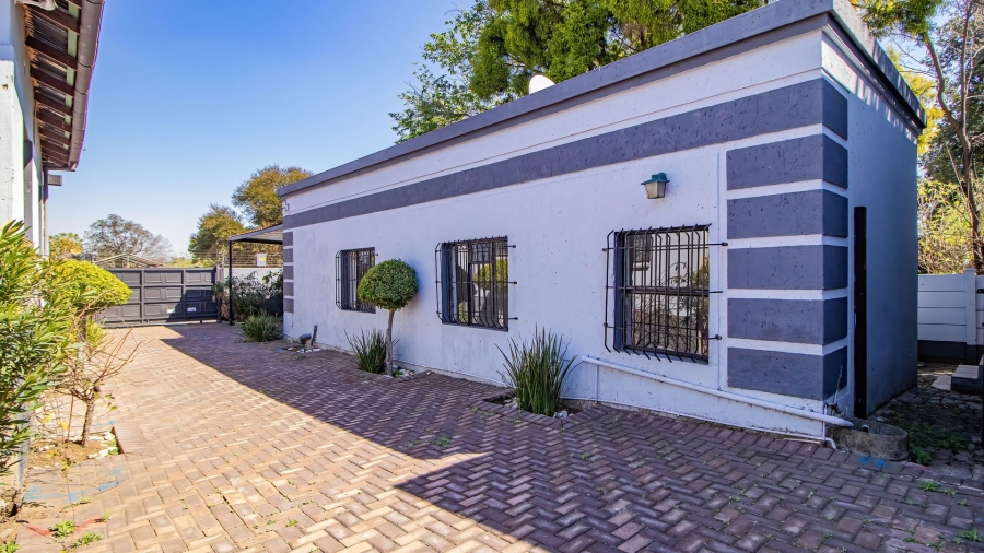 To Let Commercial Property for Rent in Edenvale Central Gauteng