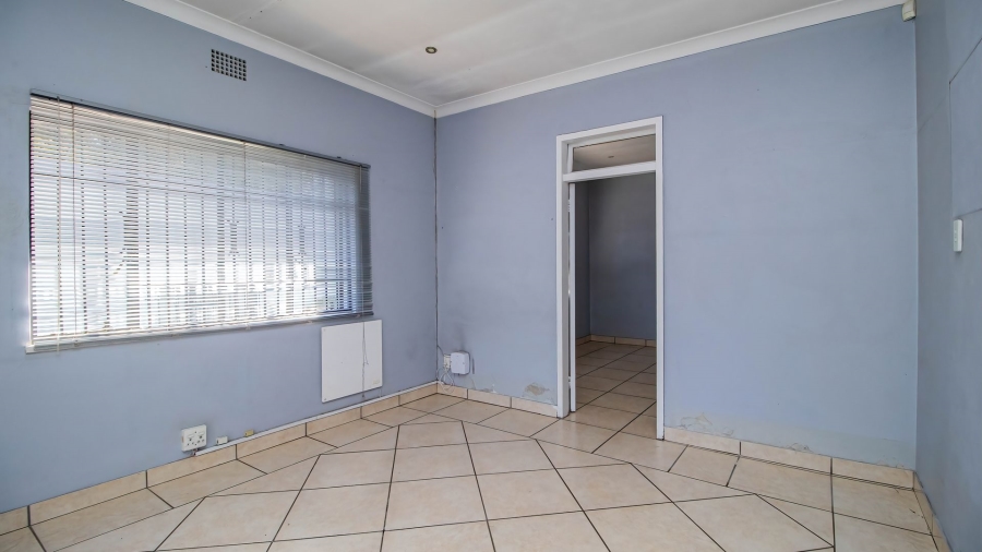 To Let Commercial Property for Rent in Edenvale Central Gauteng
