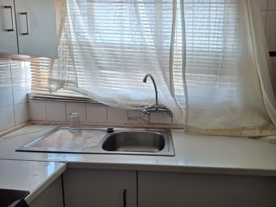 2 Bedroom Property for Sale in Daveyton Gauteng