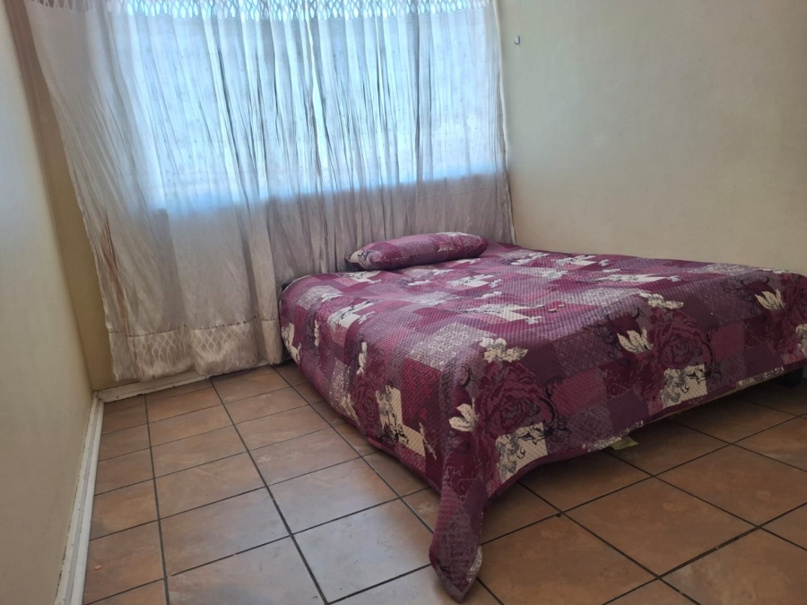 2 Bedroom Property for Sale in Daveyton Gauteng