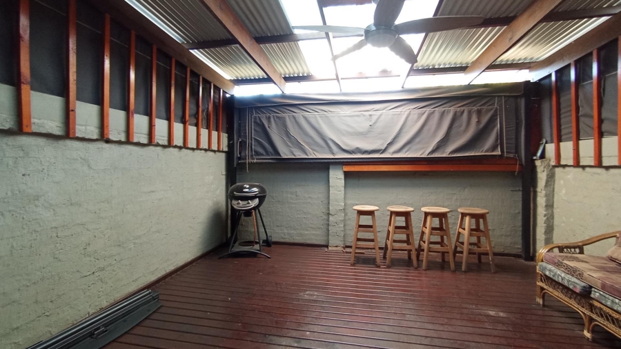 2 Bedroom Property for Sale in Pretorius Park Gauteng