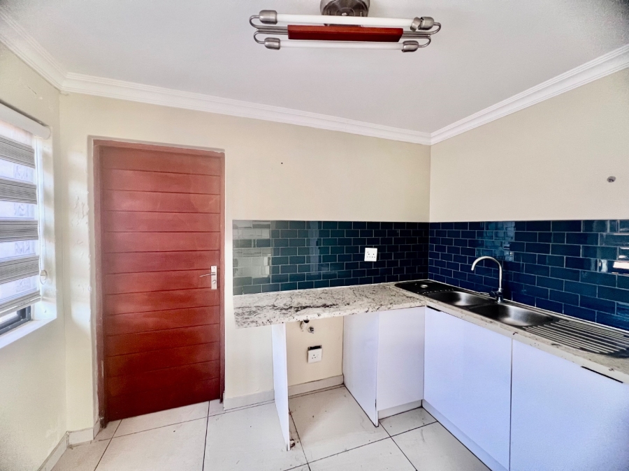 3 Bedroom Property for Sale in Bronberg Close Gauteng