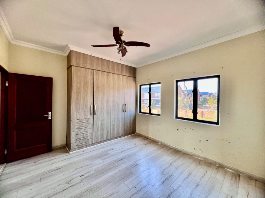 3 Bedroom Property for Sale in Bronberg Close Gauteng