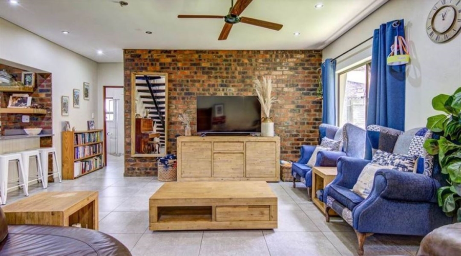 3 Bedroom Property for Sale in Glen Marais Gauteng