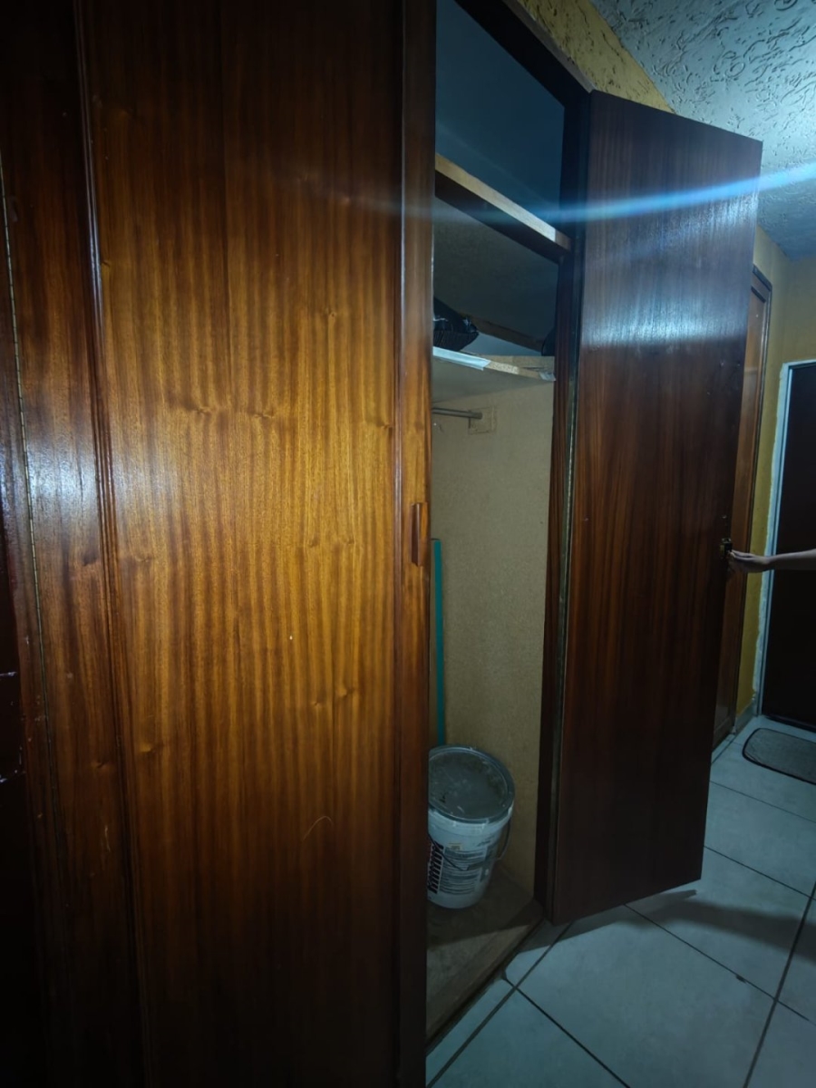 9 Bedroom Property for Sale in Arcadia Gauteng