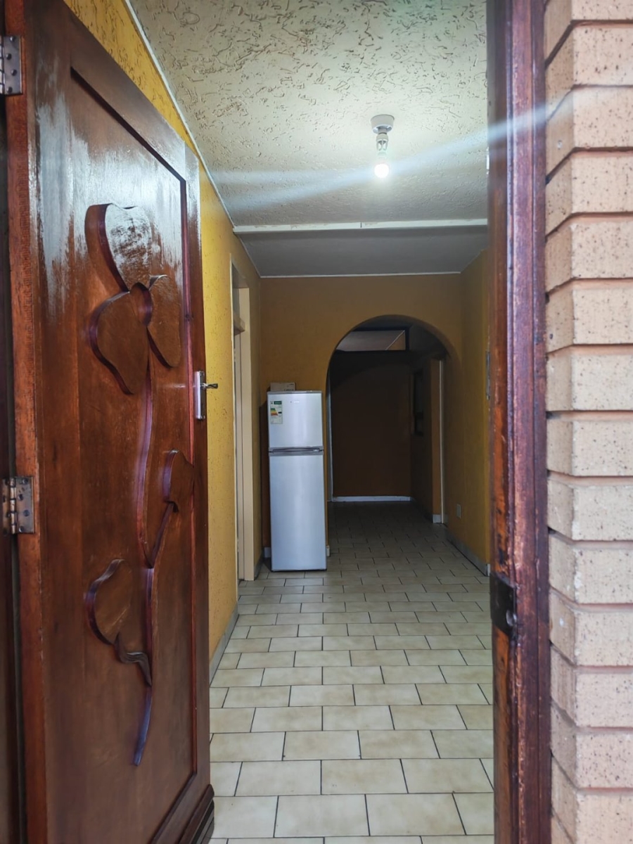 9 Bedroom Property for Sale in Arcadia Gauteng