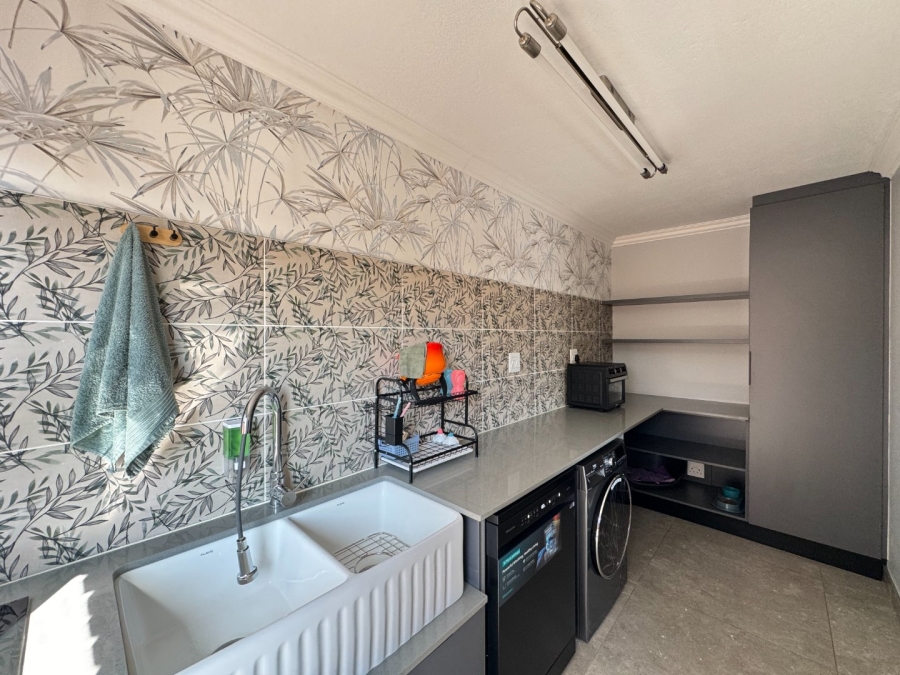 4 Bedroom Property for Sale in Lyttelton Manor Gauteng