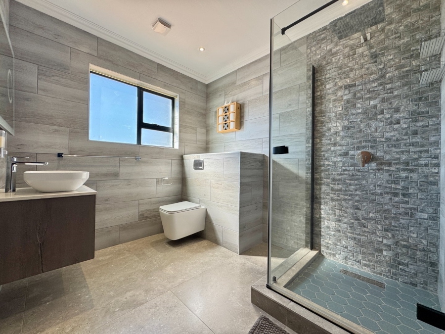 4 Bedroom Property for Sale in Lyttelton Manor Gauteng