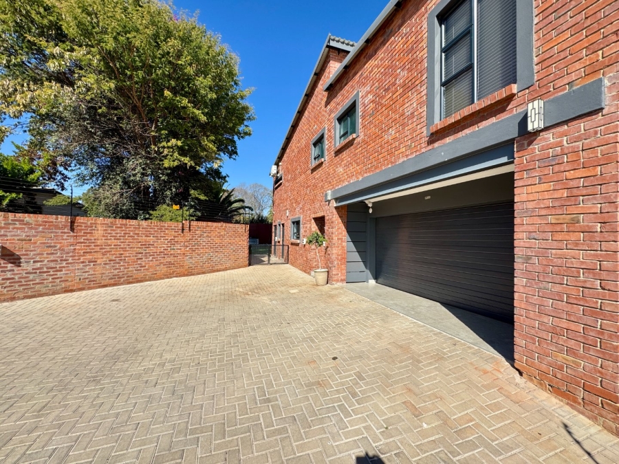 4 Bedroom Property for Sale in Lyttelton Manor Gauteng