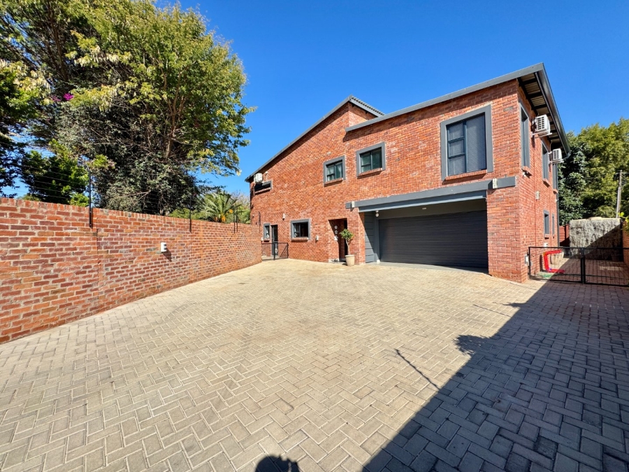 4 Bedroom Property for Sale in Lyttelton Manor Gauteng