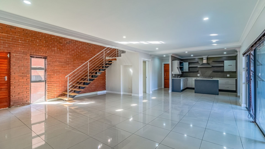 4 Bedroom Property for Sale in Willowbrook Gauteng