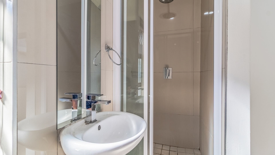 4 Bedroom Property for Sale in Willowbrook Gauteng