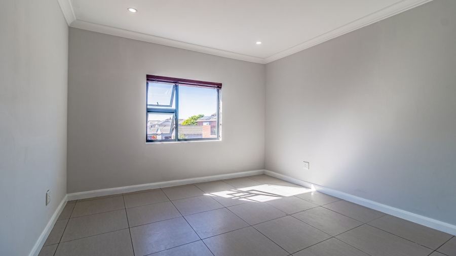 4 Bedroom Property for Sale in Willowbrook Gauteng