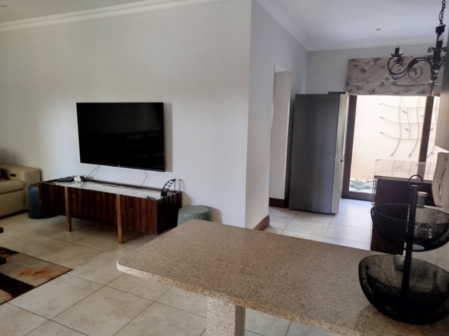 To Let 4 Bedroom Property for Rent in Sandown Gauteng
