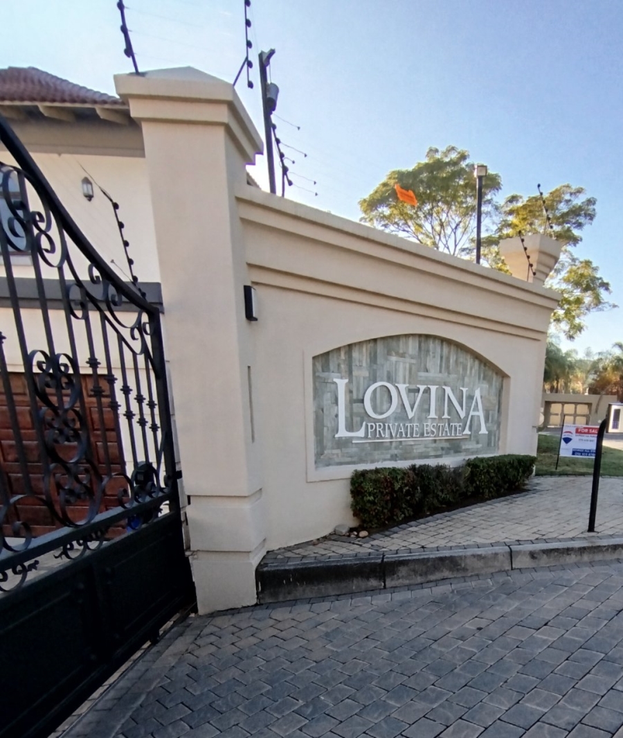 To Let 4 Bedroom Property for Rent in Sandown Gauteng