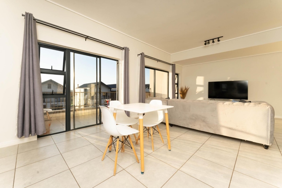 To Let 2 Bedroom Property for Rent in Waterfall Heights Gauteng