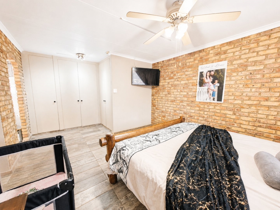 3 Bedroom Property for Sale in Sunward Park Gauteng