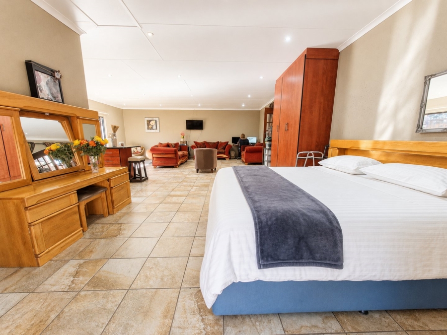 3 Bedroom Property for Sale in Sunward Park Gauteng