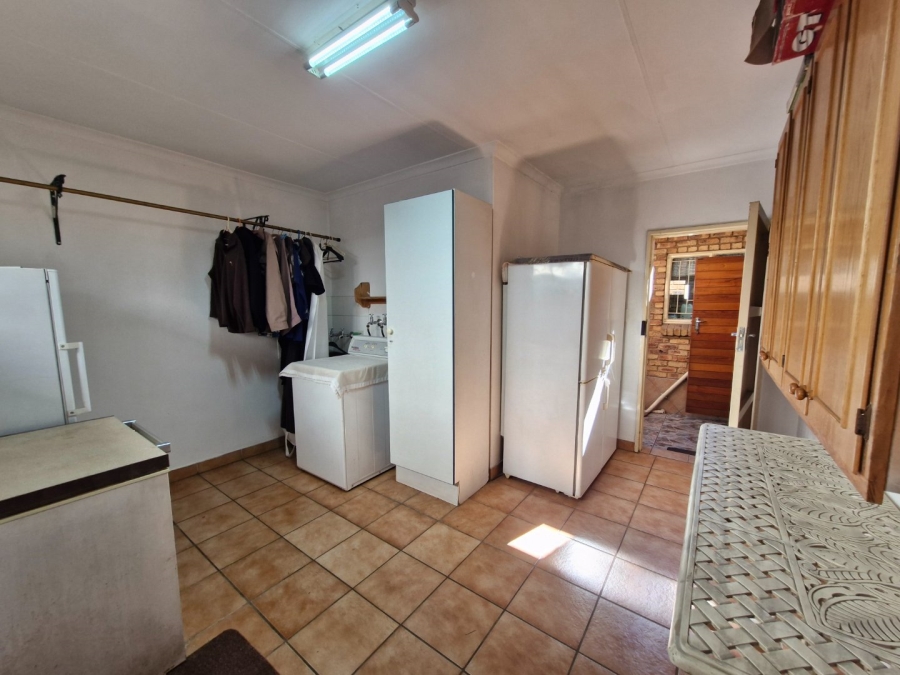 3 Bedroom Property for Sale in Sunward Park Gauteng