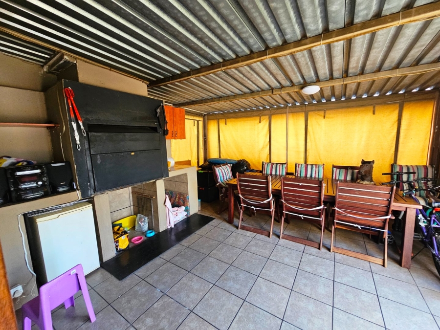 3 Bedroom Property for Sale in Montana Gauteng