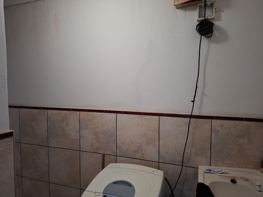 17 Bedroom Property for Sale in Brixton Gauteng