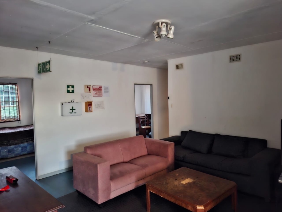 17 Bedroom Property for Sale in Brixton Gauteng