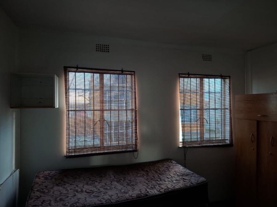 17 Bedroom Property for Sale in Brixton Gauteng
