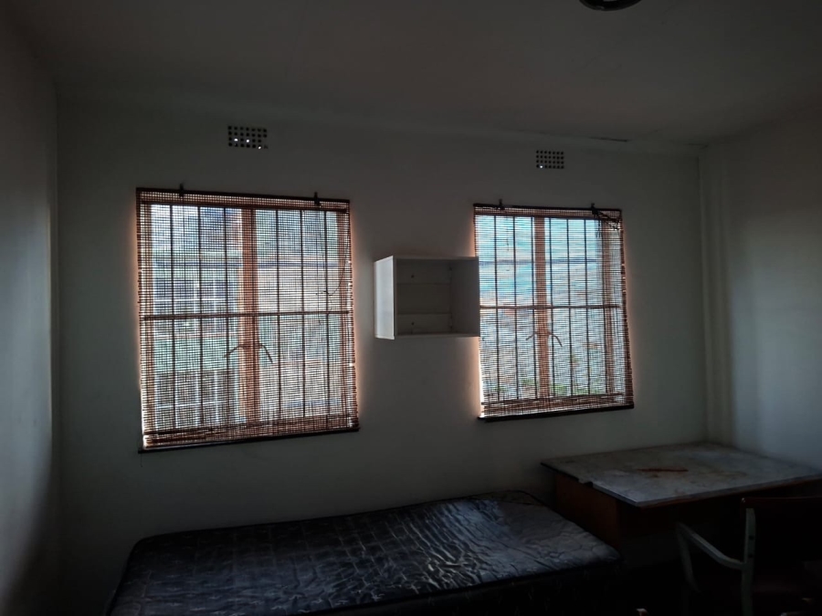 17 Bedroom Property for Sale in Brixton Gauteng