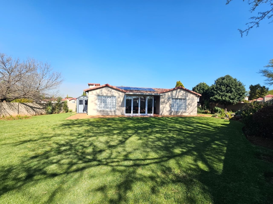3 Bedroom Property for Sale in Heuwelsig Estate Gauteng
