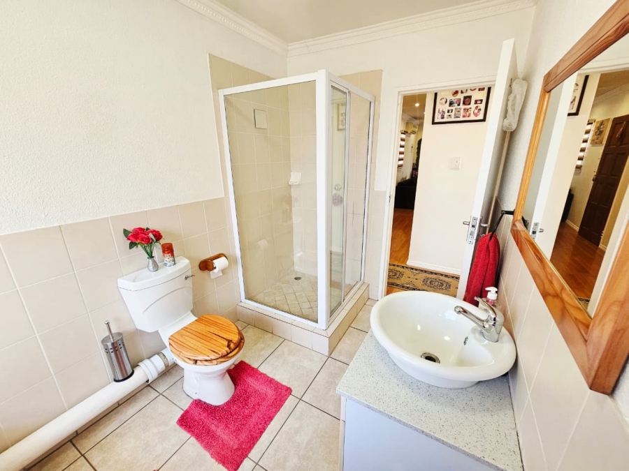 3 Bedroom Property for Sale in Heuwelsig Estate Gauteng