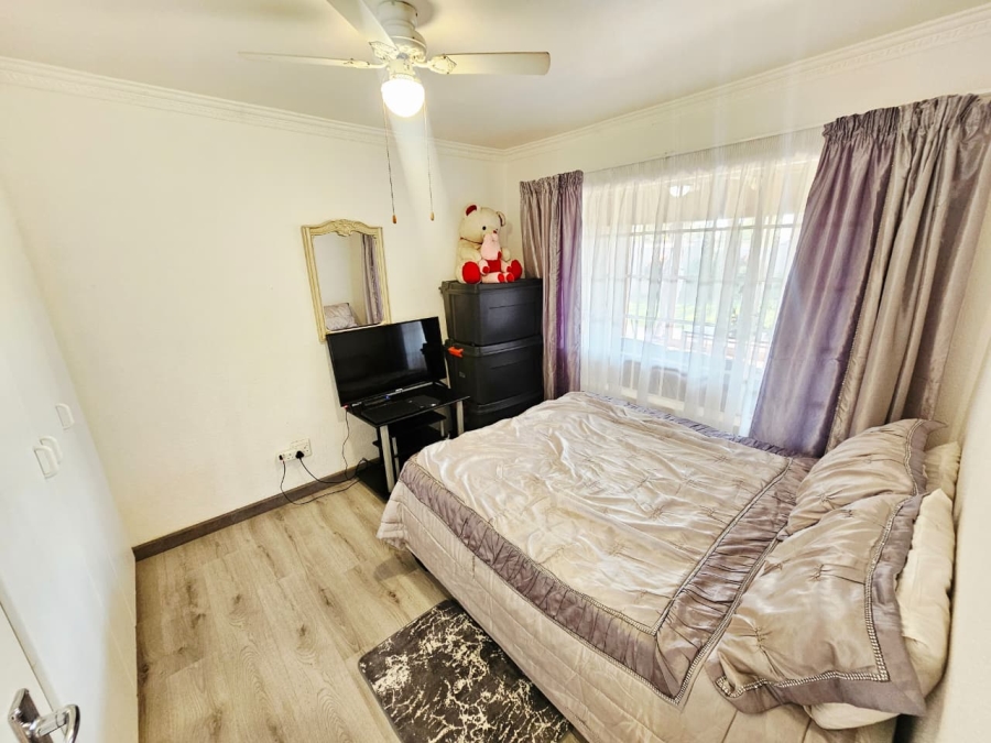 3 Bedroom Property for Sale in Heuwelsig Estate Gauteng