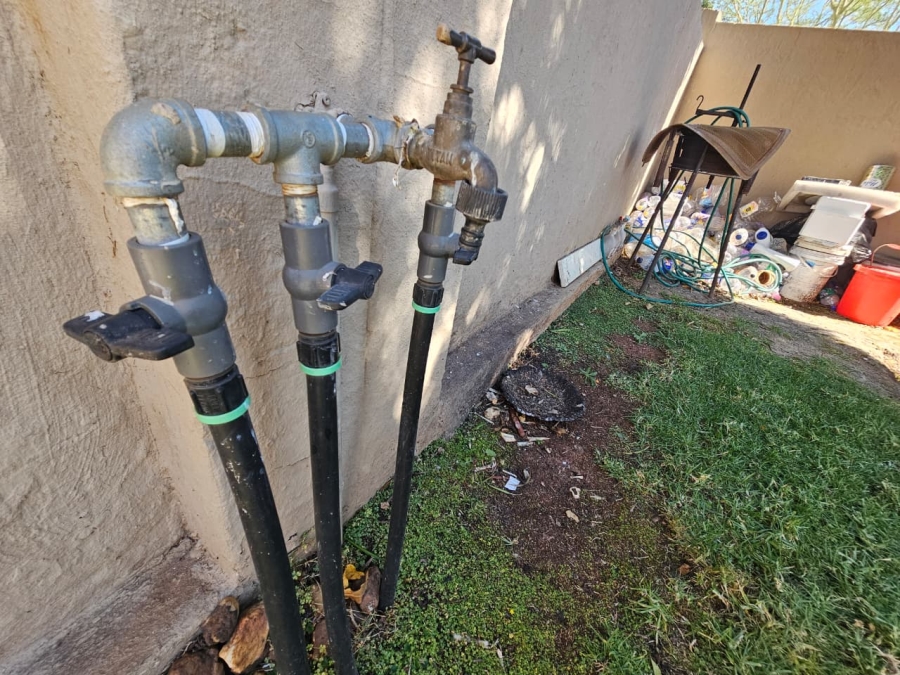 3 Bedroom Property for Sale in Heuwelsig Estate Gauteng