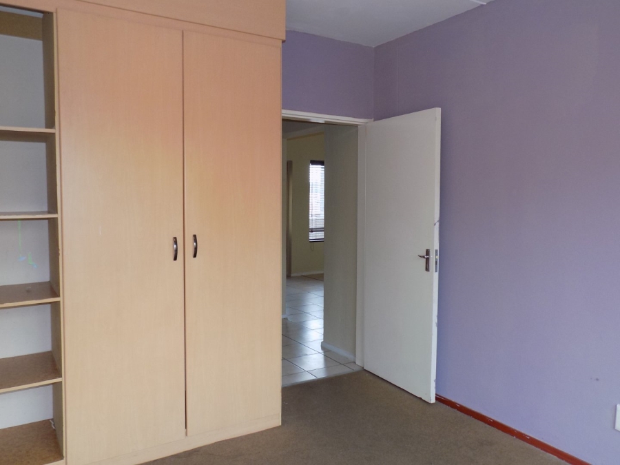 2 Bedroom Property for Sale in Ridgeway Gauteng