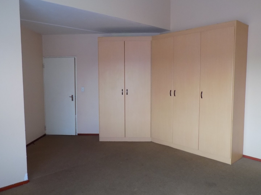 2 Bedroom Property for Sale in Ridgeway Gauteng
