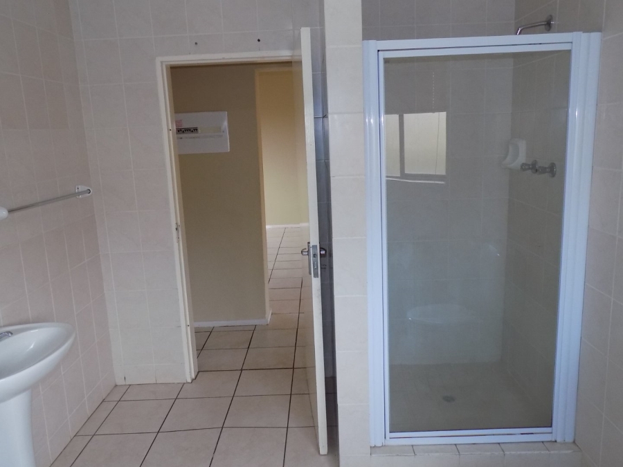 2 Bedroom Property for Sale in Ridgeway Gauteng