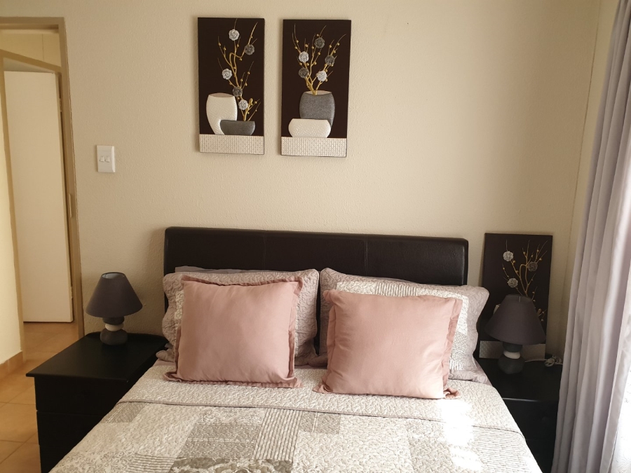 2 Bedroom Property for Sale in Sky City Gauteng