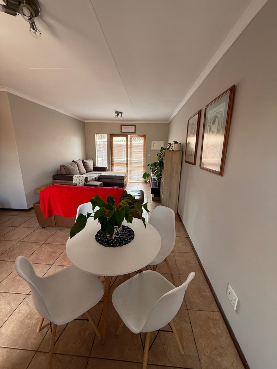 3 Bedroom Property for Sale in Glen Marais Gauteng