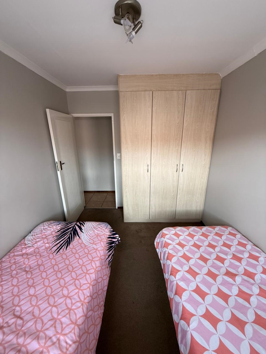 3 Bedroom Property for Sale in Glen Marais Gauteng
